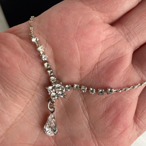 Vintage Art Deco Jewellery Set Silver And Rhinestones Drop Necklace And Earrings - Picture 7 of 8